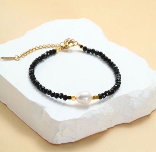 Black Glass Beads And Precious Fresh Pearl Beaded Bracelet