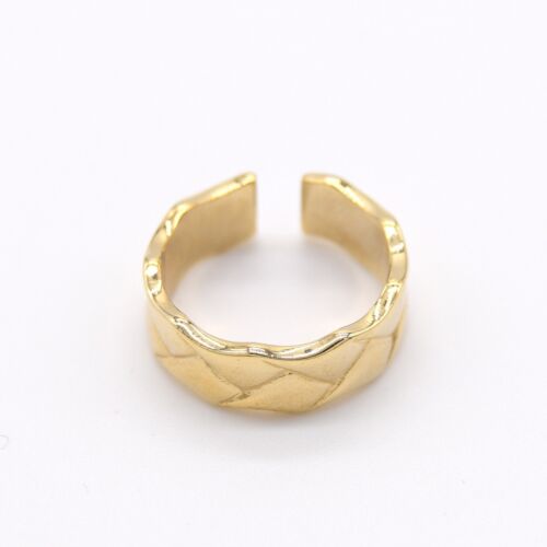 Gold Shiny Pattern Adjustable Ring