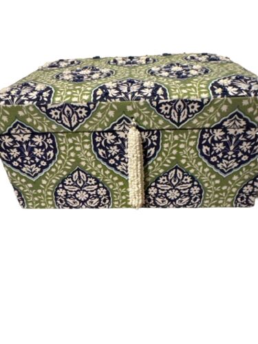 Blue And Green Handmade Beaded Pattern Small Jewelry Box