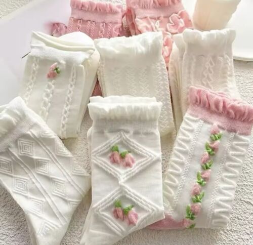 White And Pink Retro Style 5 Pair Women Floral Socks