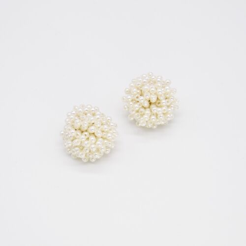 Statement Elegant Round Pearl Stud Earring