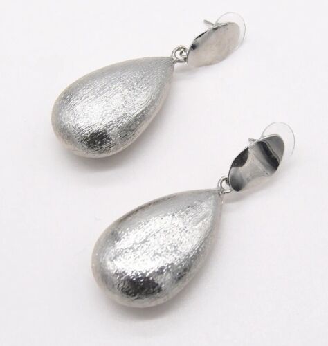 Silver Textured Tear Drop Oval Earrings