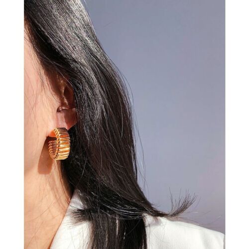 18k Gold Plated C Shaped Striped Style Hoop Earrings