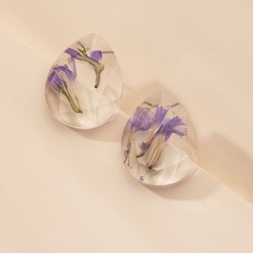 Dried Purple Flower Acrylic Stud Earrings