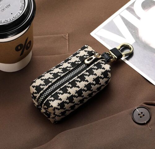 Black And White Houndstooth Mini Wallet/Keychain