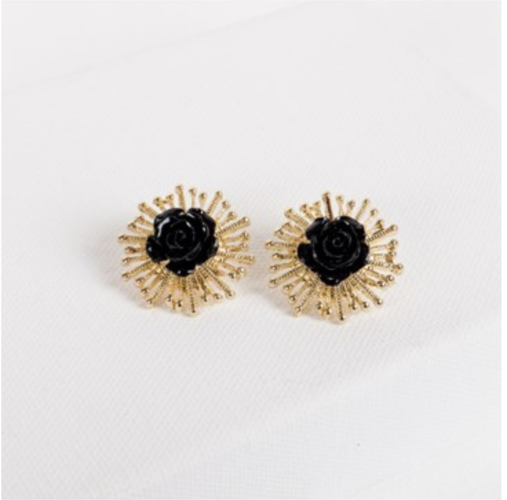 Gold and Black flower Spanish Stud Earring